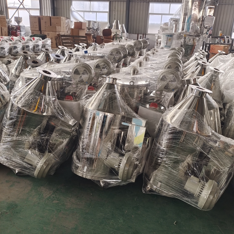 注塑玩具加工廠如何選擇塑料干燥機(jī)？